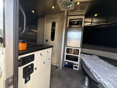 2026 Airstream 20Xe Base