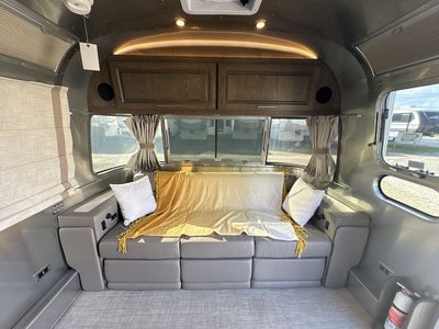 2025 Airstream 30RBQ Base