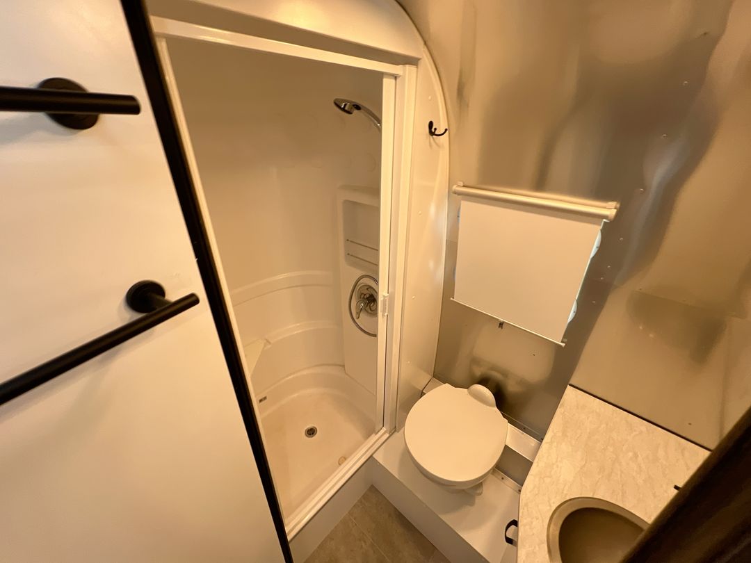 2022 Airstream 20FB Base