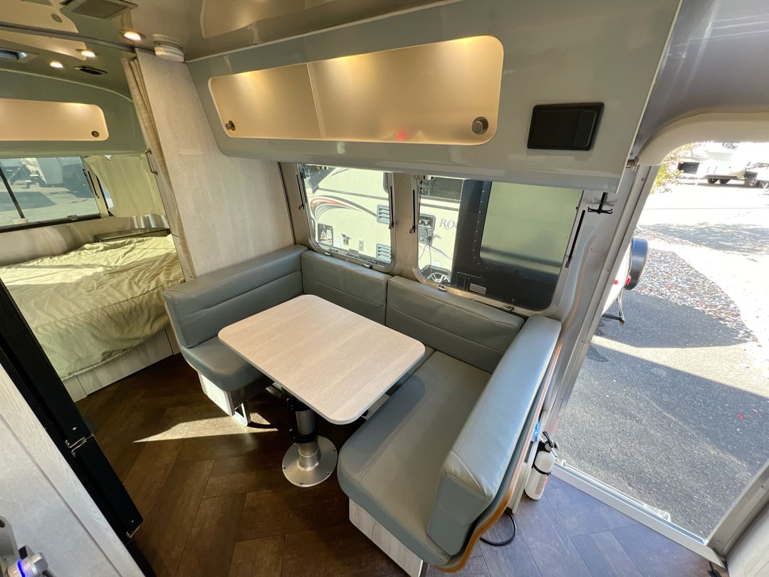 2022 Airstream 23FB Base