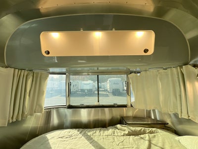 2022 Airstream 23FB Base