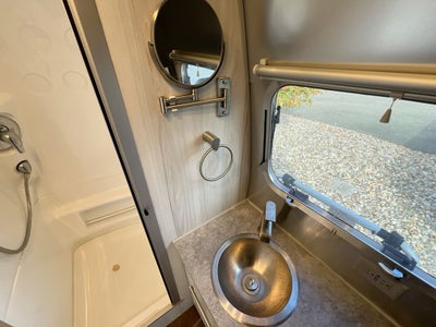 2022 Airstream 23FB Base