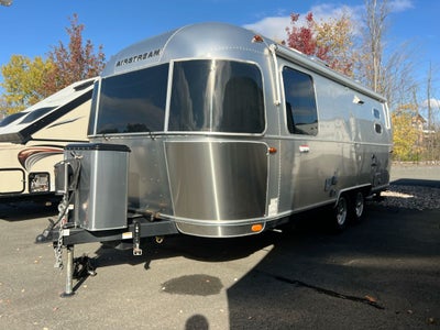 2022 Airstream 23FB Base