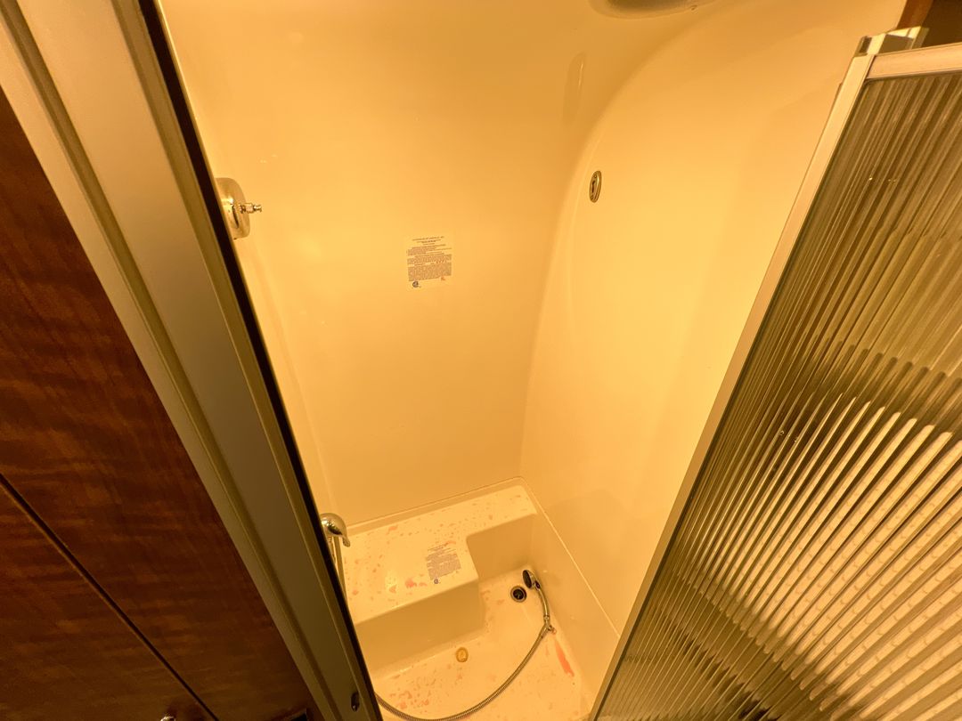 2022 Airstream 25FBQ Base