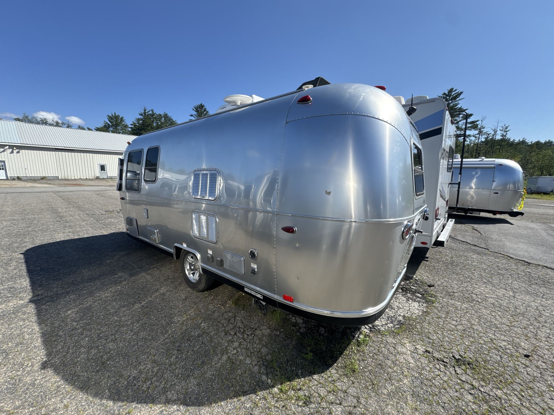 2019 Airstream 22FB BAMBI Base