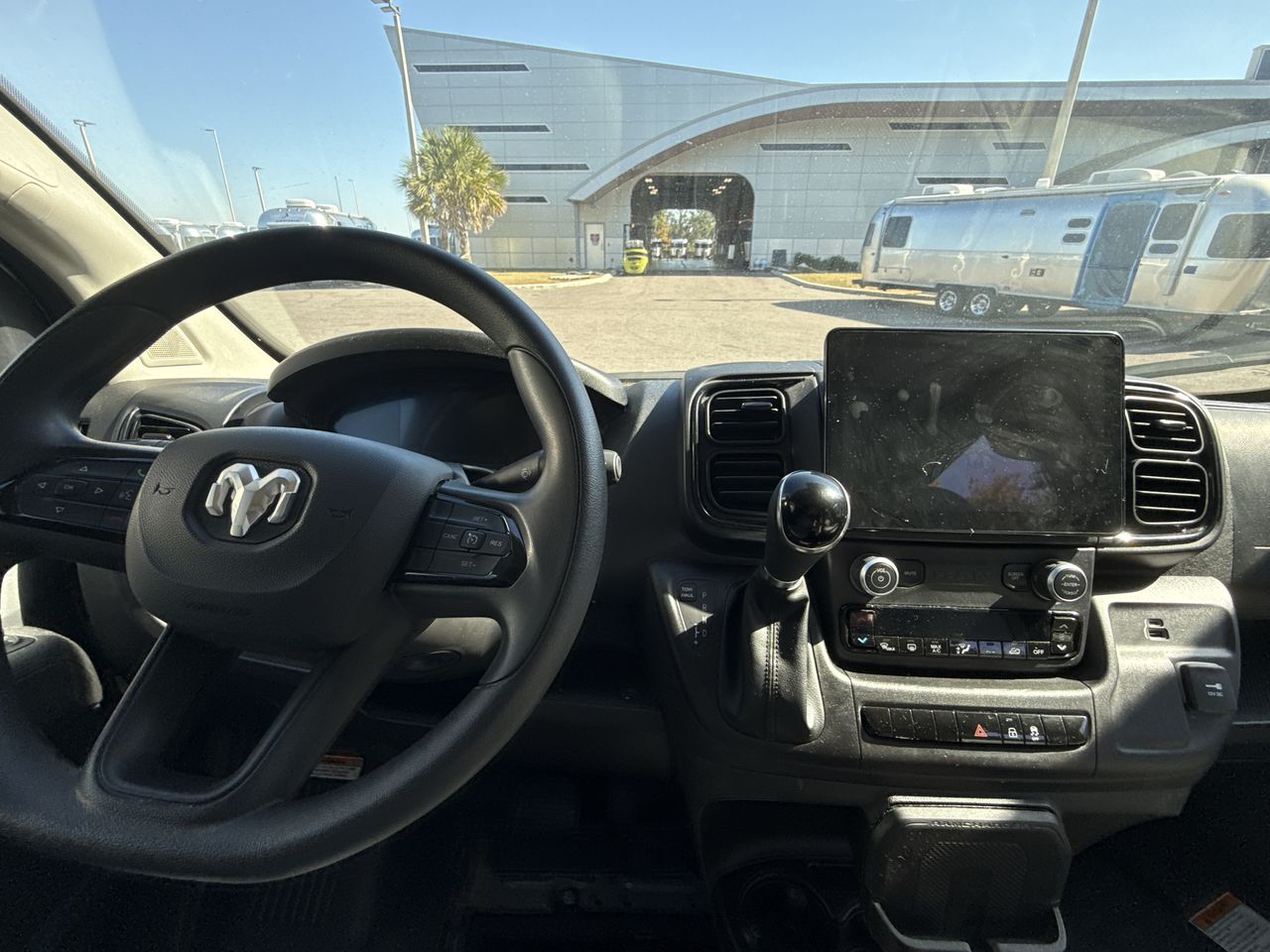 2024 Airstream Rangeline Base