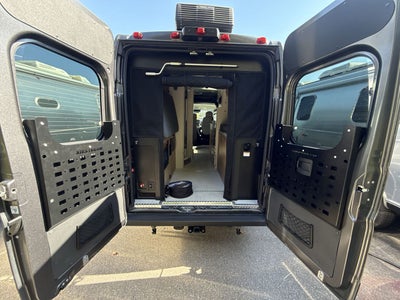 2024 Airstream Rangeline Base