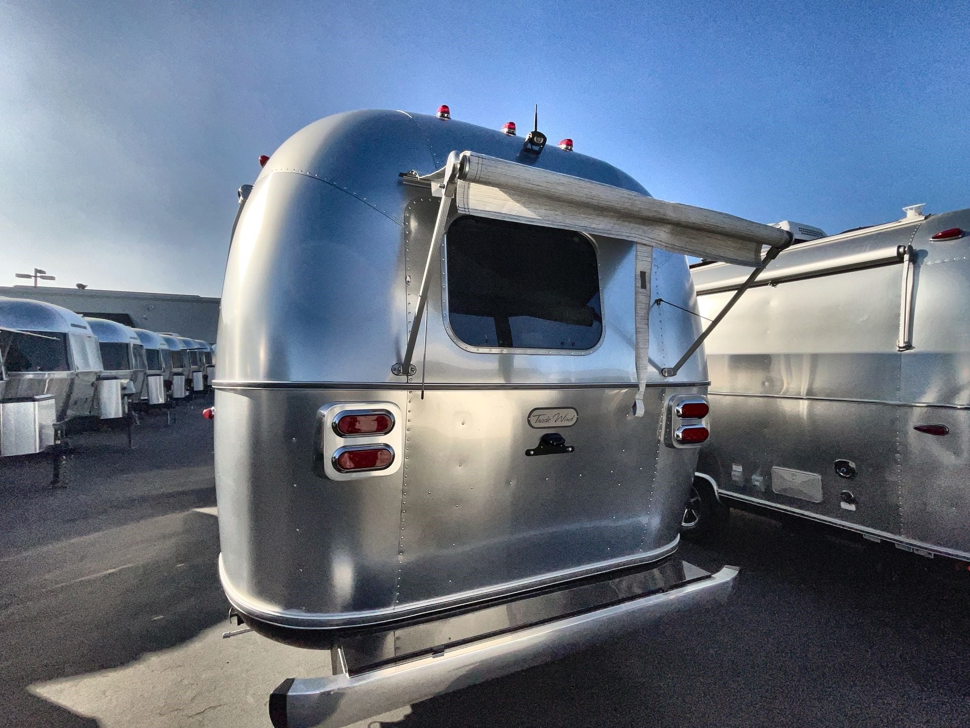 2025 Airstream 23FBQ Base
