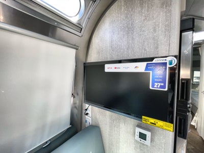 2025 Airstream 27FBT Base