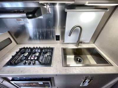 2025 Airstream 22FB Base