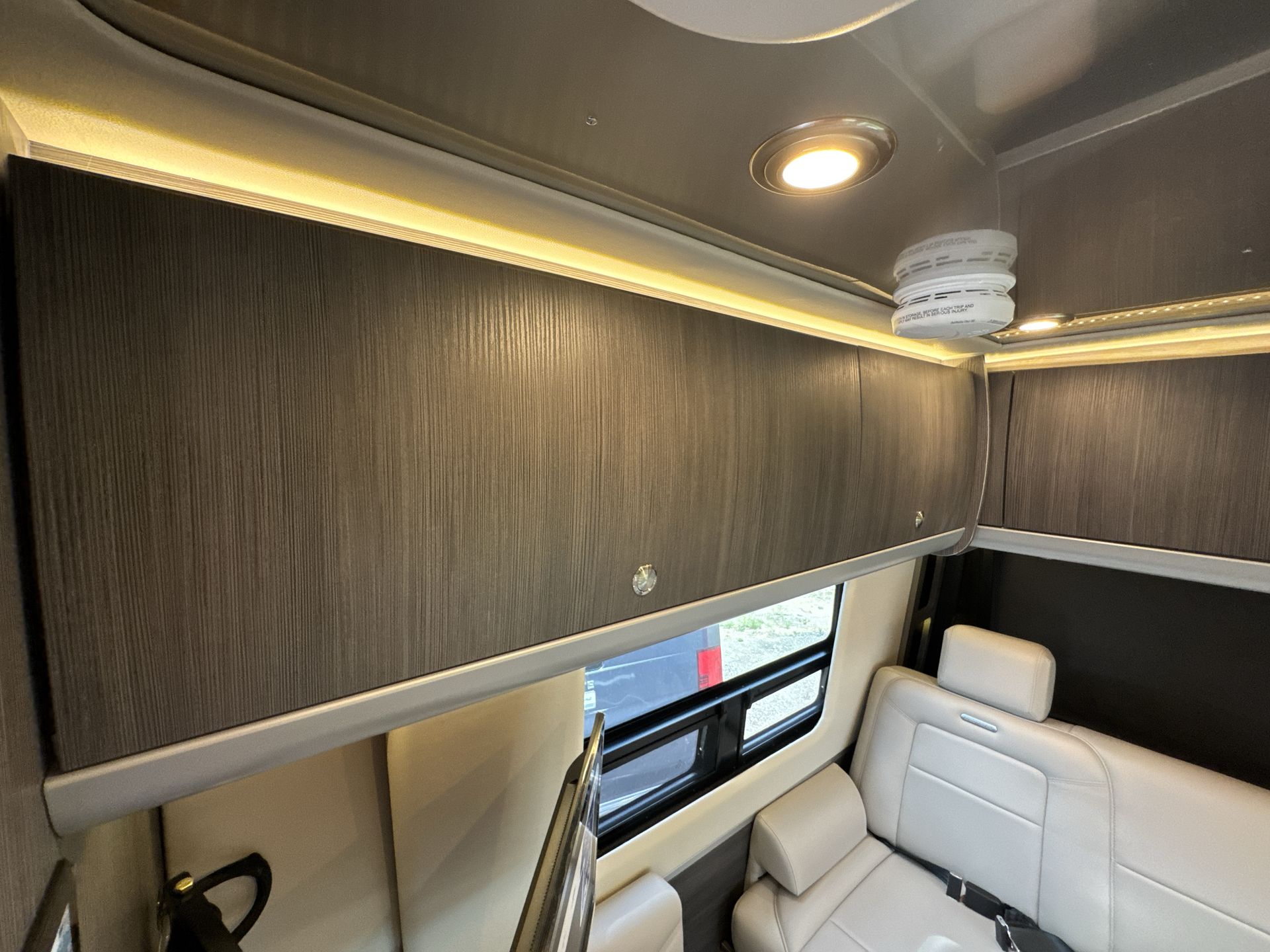 2025 Airstream 24GL Base