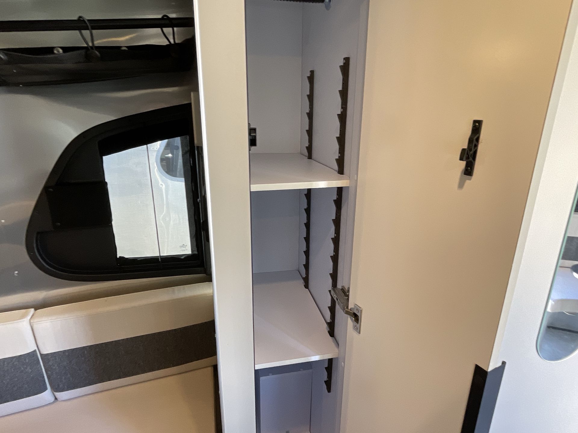 2026 Airstream 20Xe Base