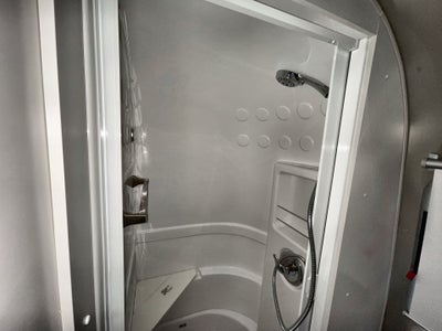 2026 Airstream 30FBBT Base