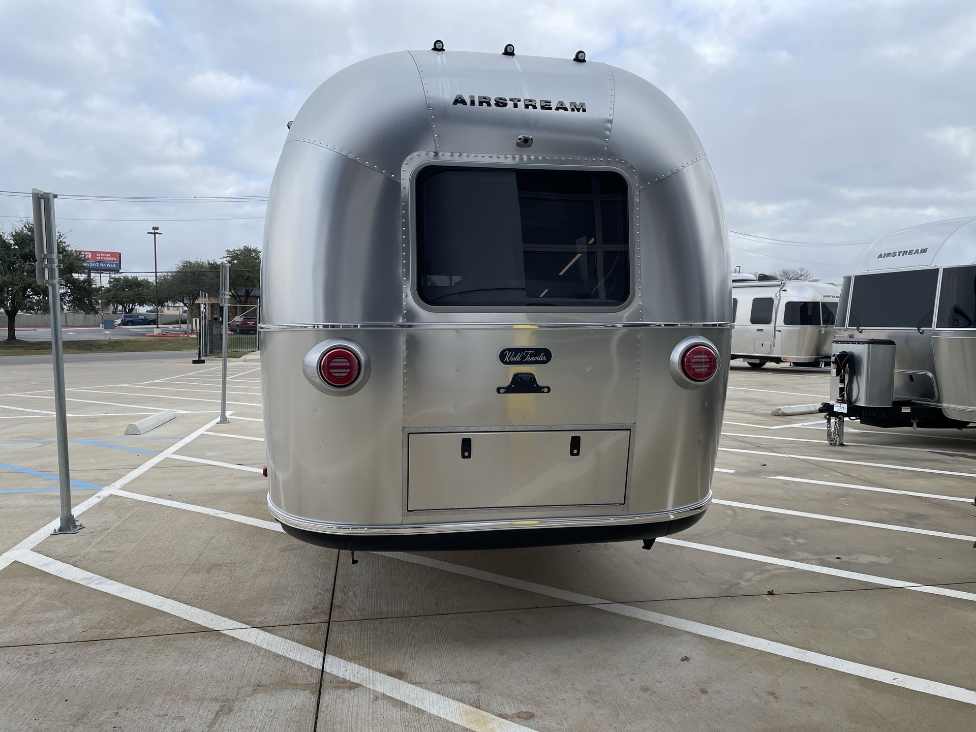 2026 Airstream 22RB Base