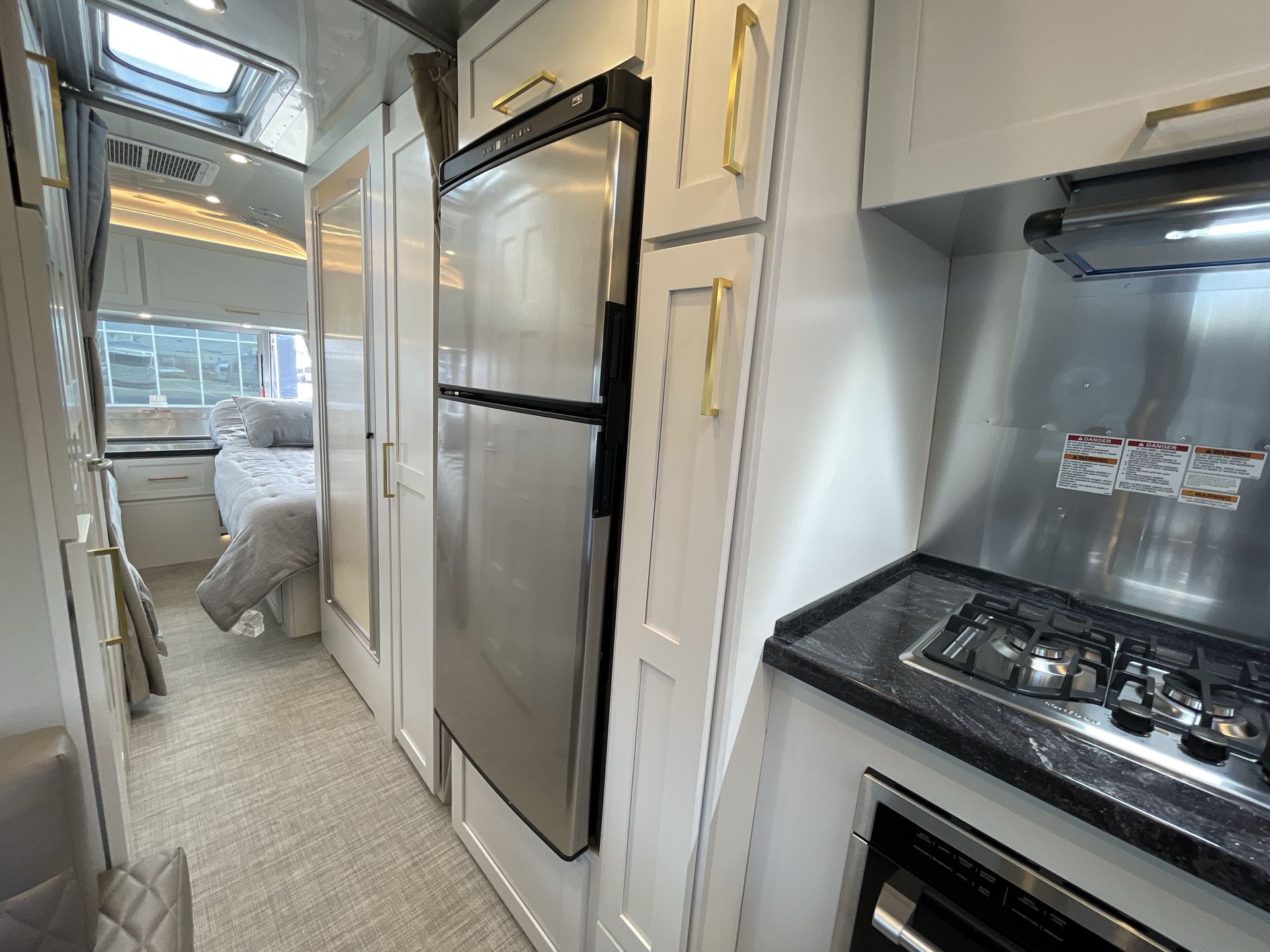 2026 Airstream 28RBT Base