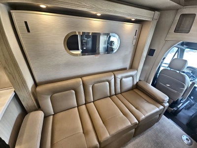 2026 Airstream 30RBT Base