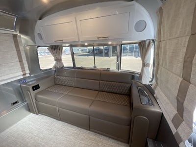 2026 Airstream 30RBQ Base