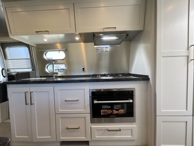 2026 Airstream 30RBQ Base