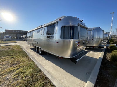 2025 Airstream 30RBQ Base