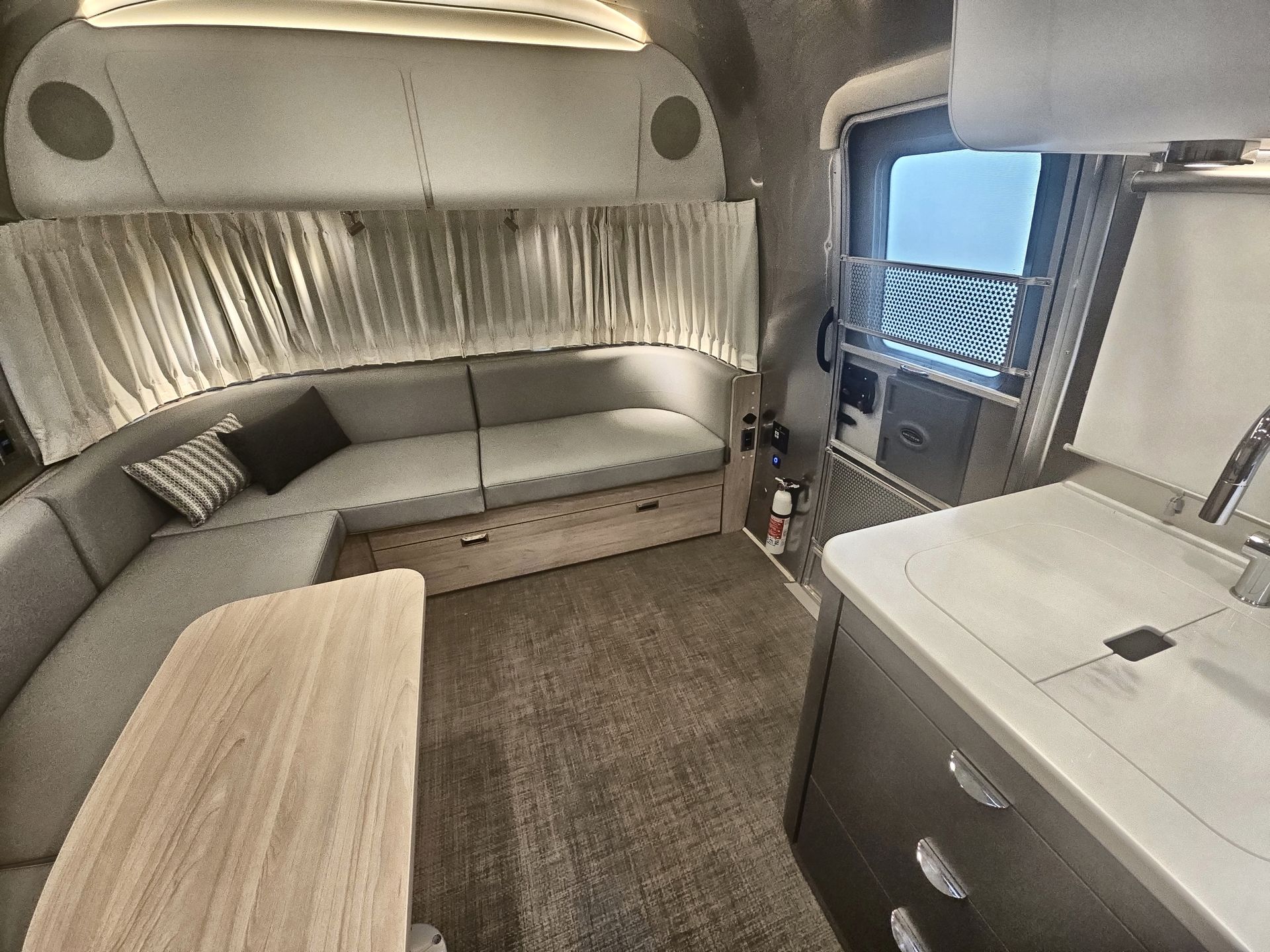 2026 Airstream 30RBQ Base
