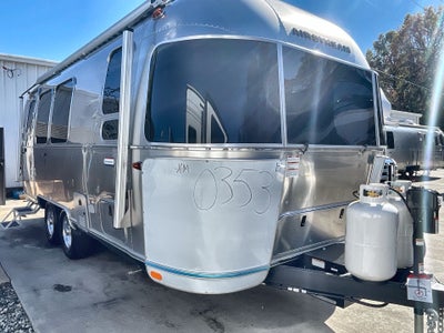 2026 Airstream 23FBT Base
