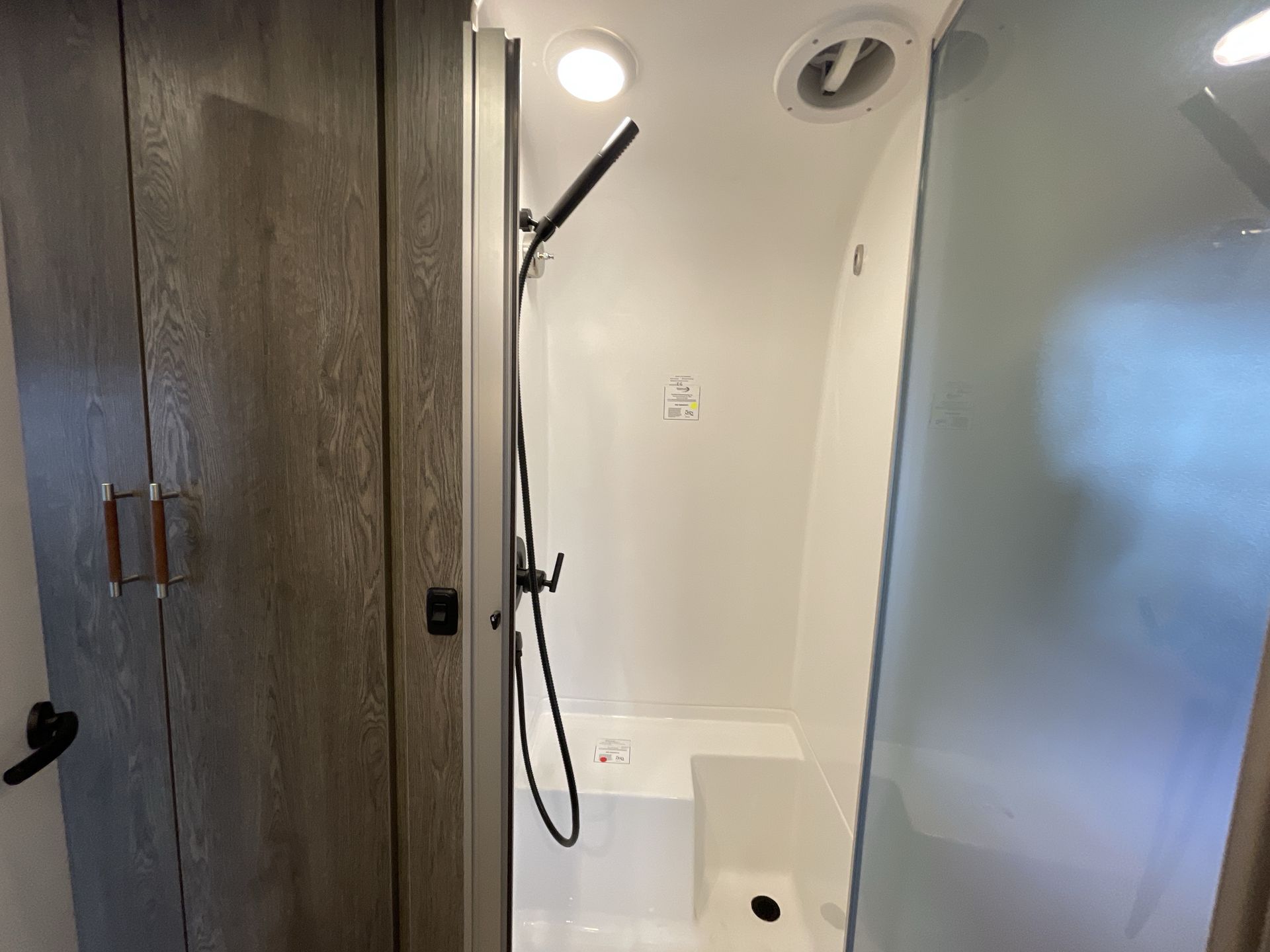 2026 Airstream 27FBT Base