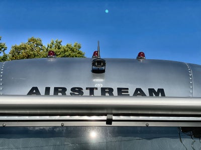 2026 Airstream 27FBT Base