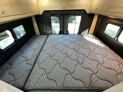 2026 Airstream Rangeline Base