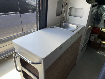 2026 Airstream Rangeline Base