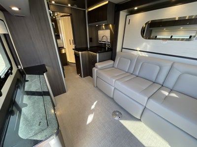 2026 Airstream Murphy Suite Base
