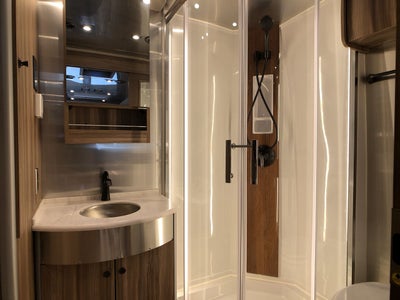 2026 Airstream Murphy Suite Tommy Bahama Base