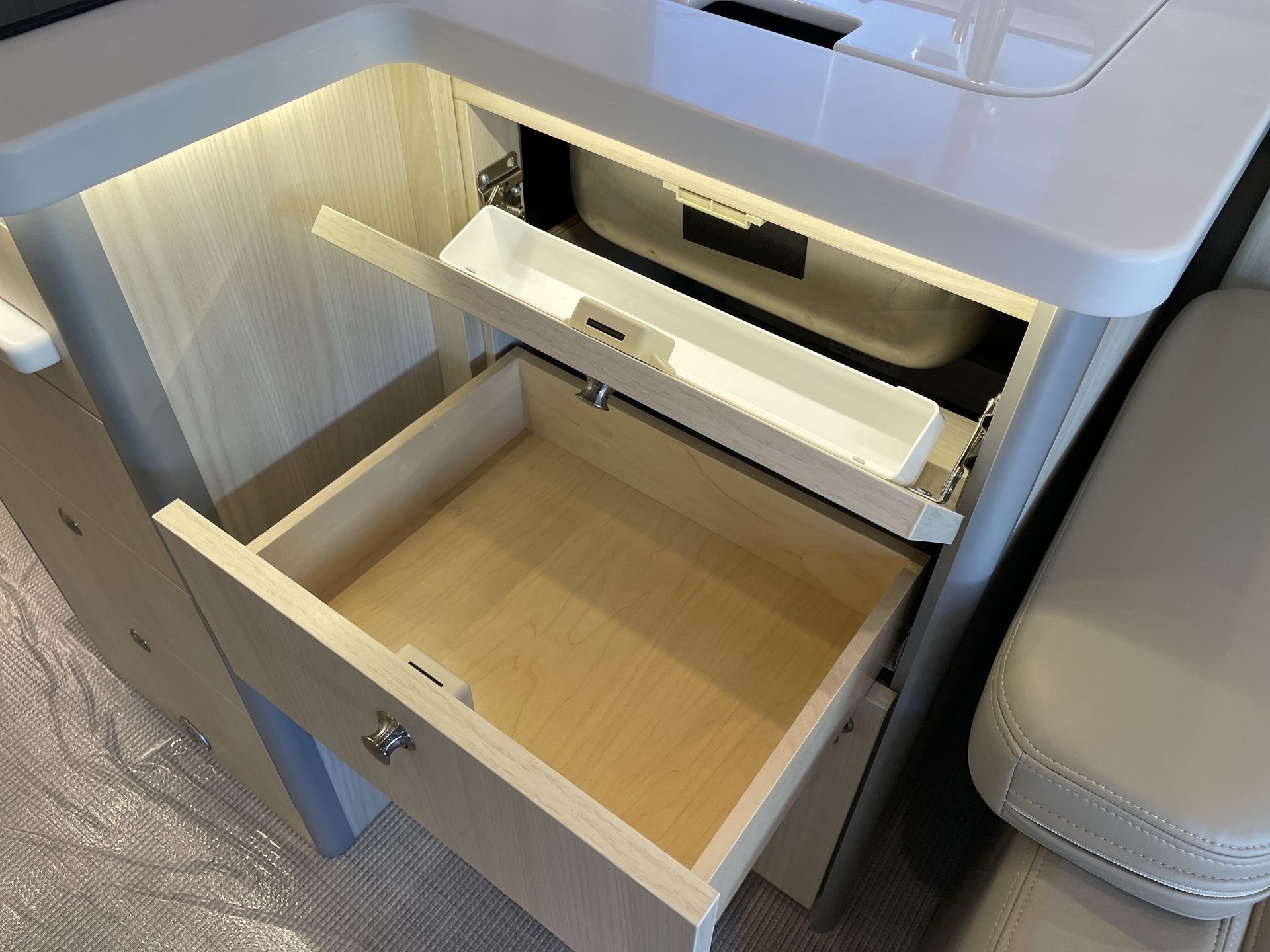 2026 Airstream Murphy Suite Base