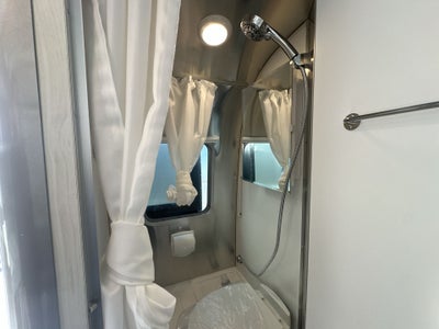 2026 Airstream 16RB Base