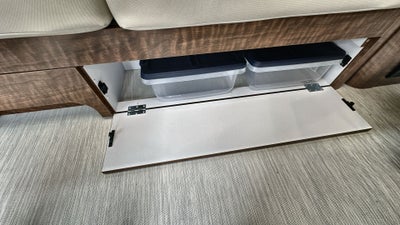 2025 Airstream 27FBQ Base