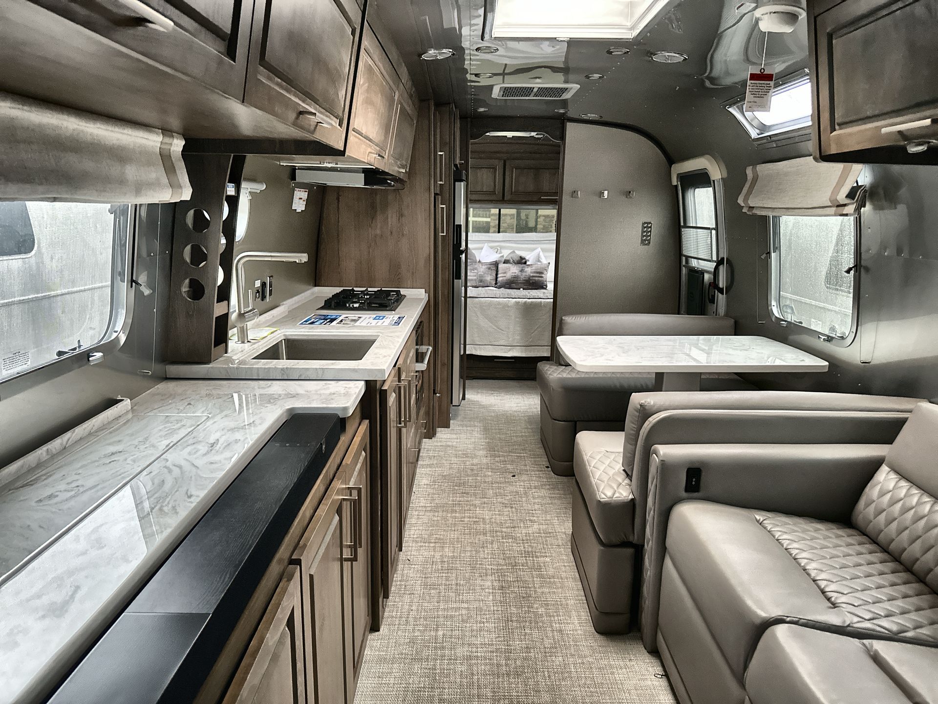2026 Airstream 33FBQ Base