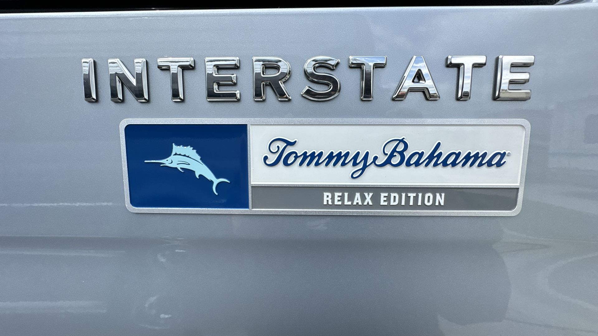 2025 Airstream 24 GL Base