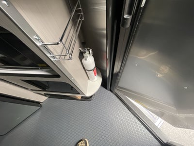 2026 Airstream 16X Base