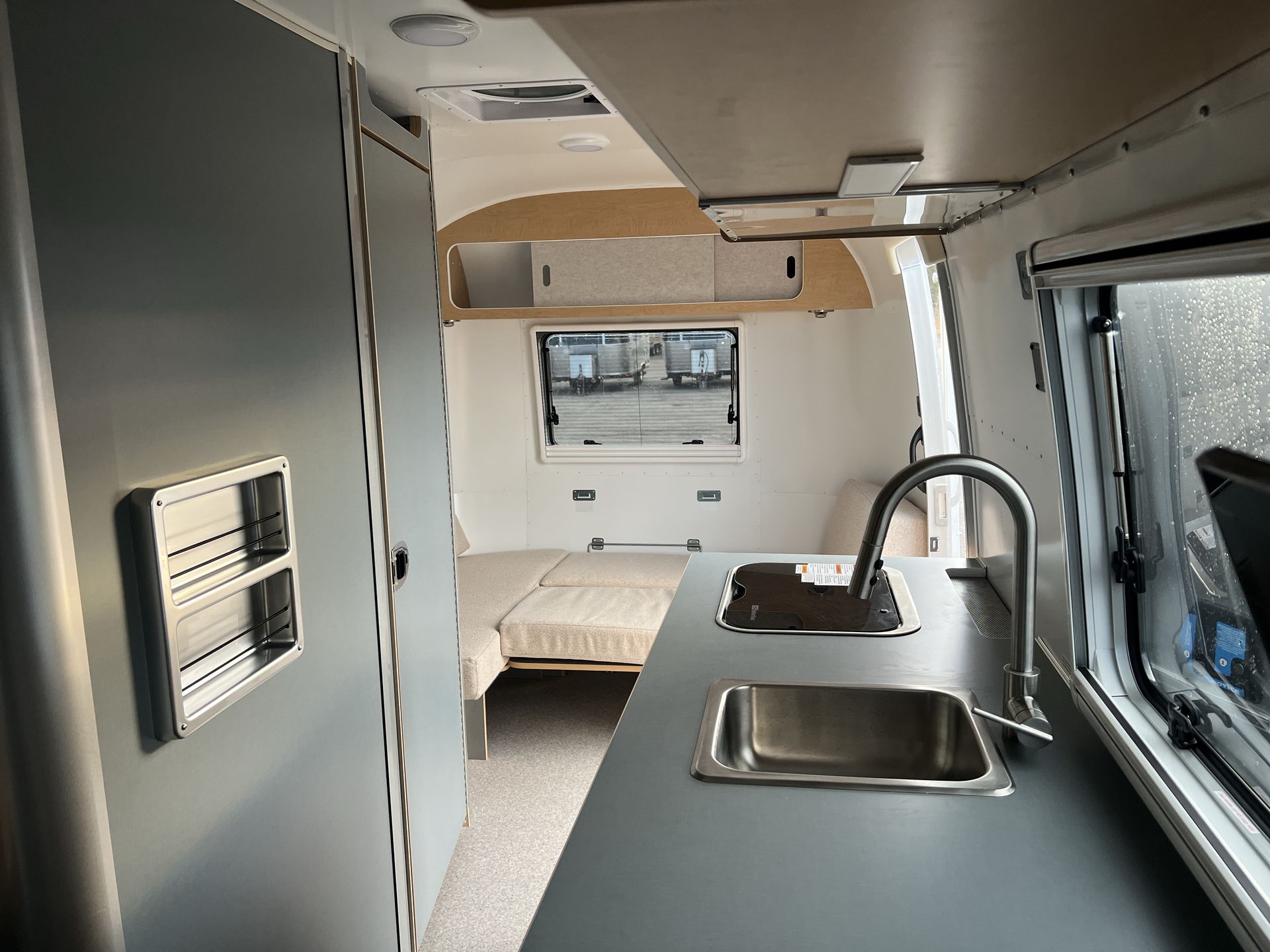 2026 Airstream 22RB Base