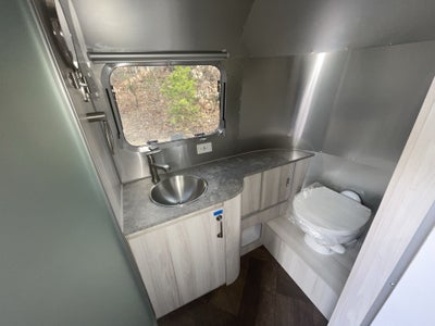 2026 Airstream 23FBT Base