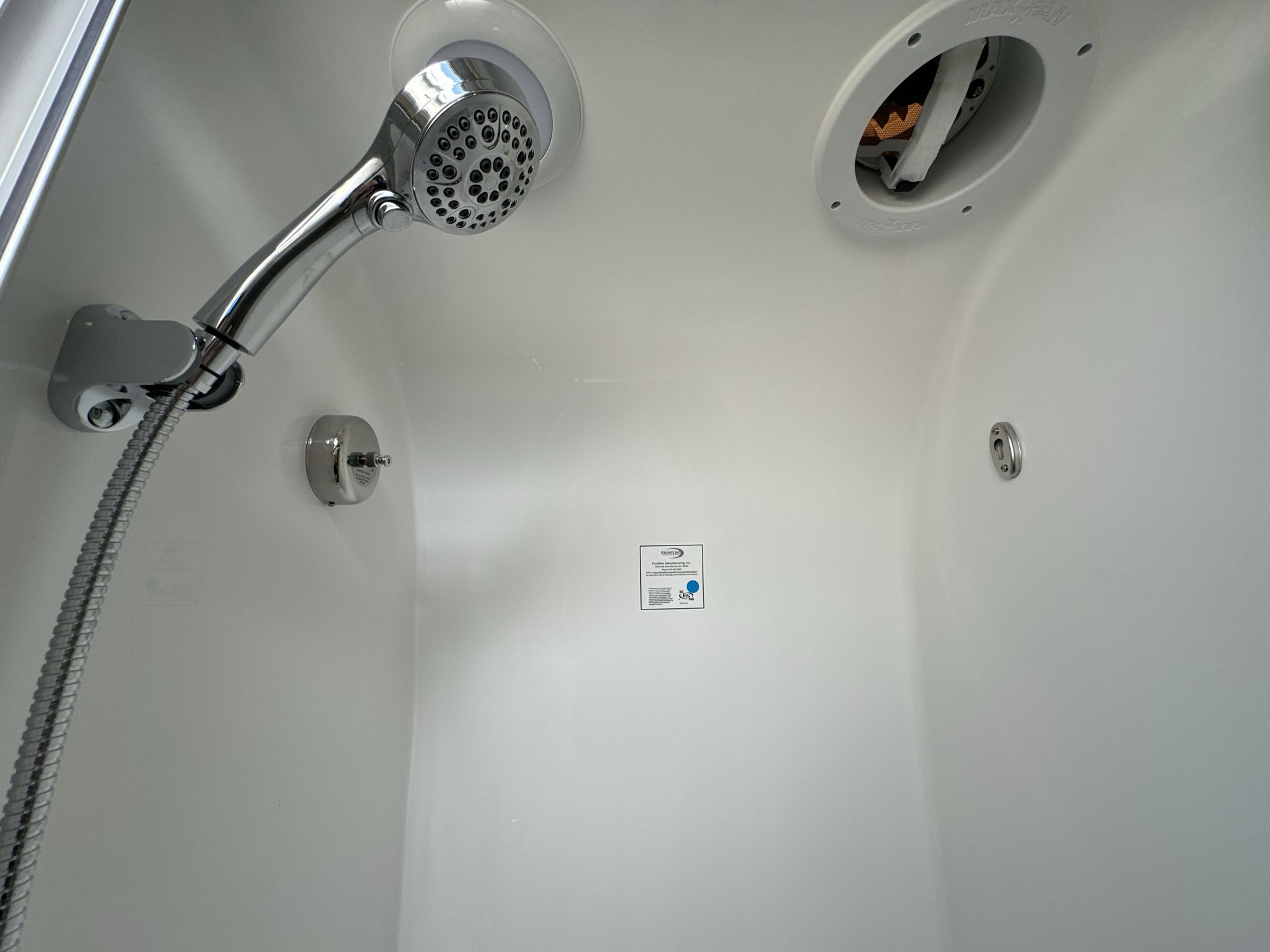 2026 Airstream 27FBQ Base