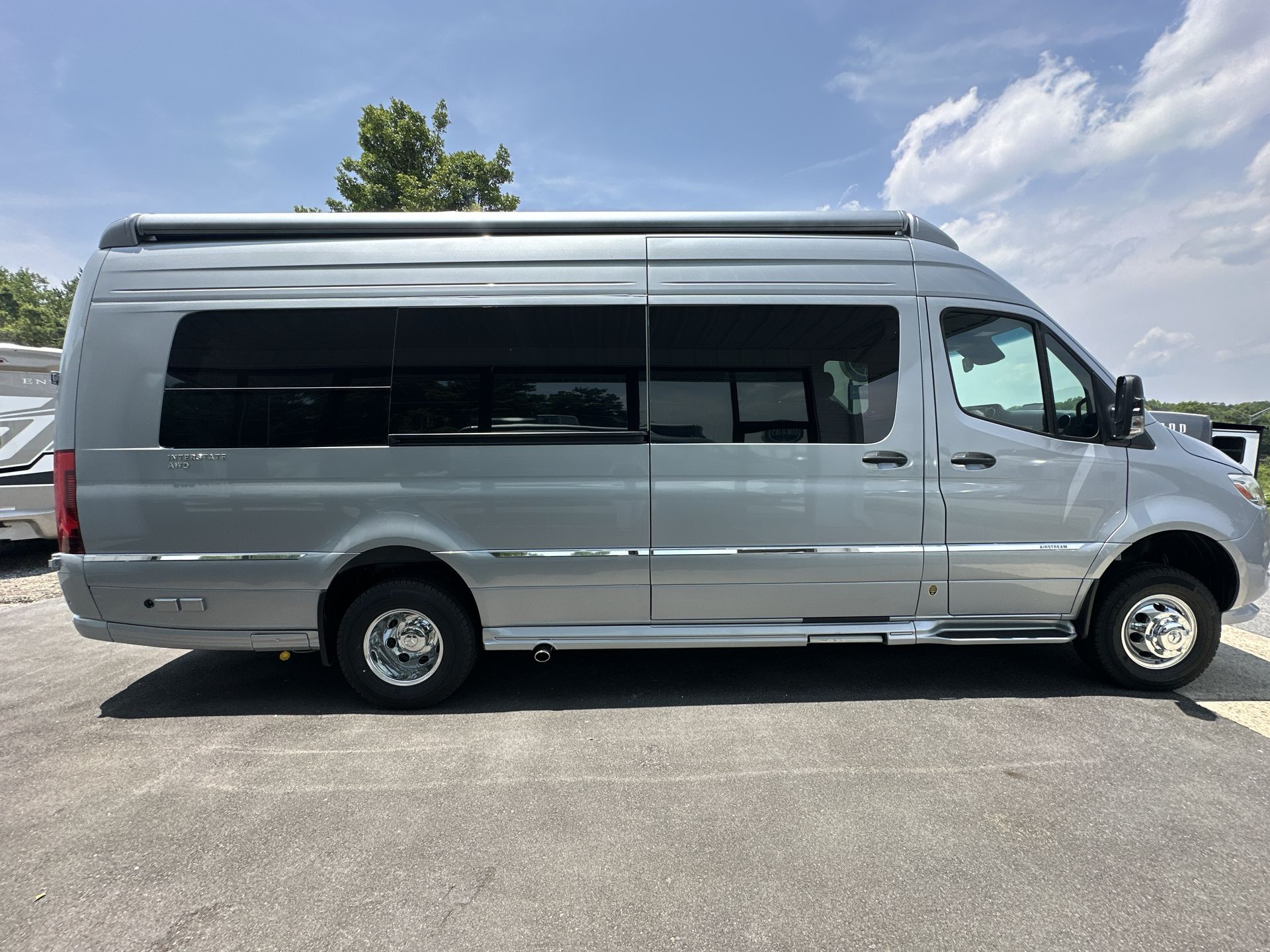 2025 Airstream 24GL Base