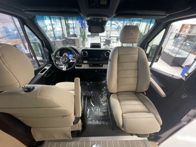 2026 Airstream 24GL Base