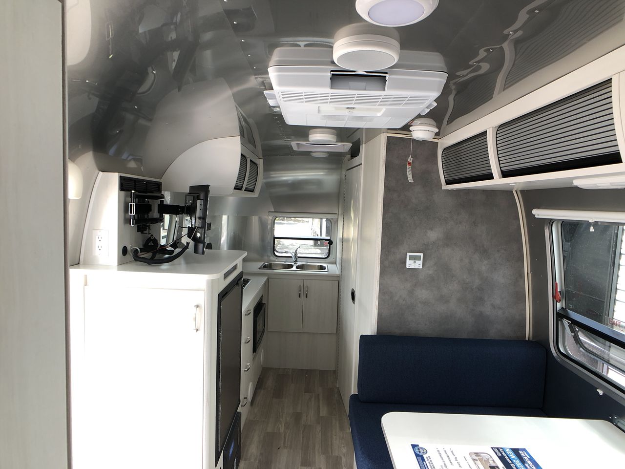 2025 Airstream 20FB Base