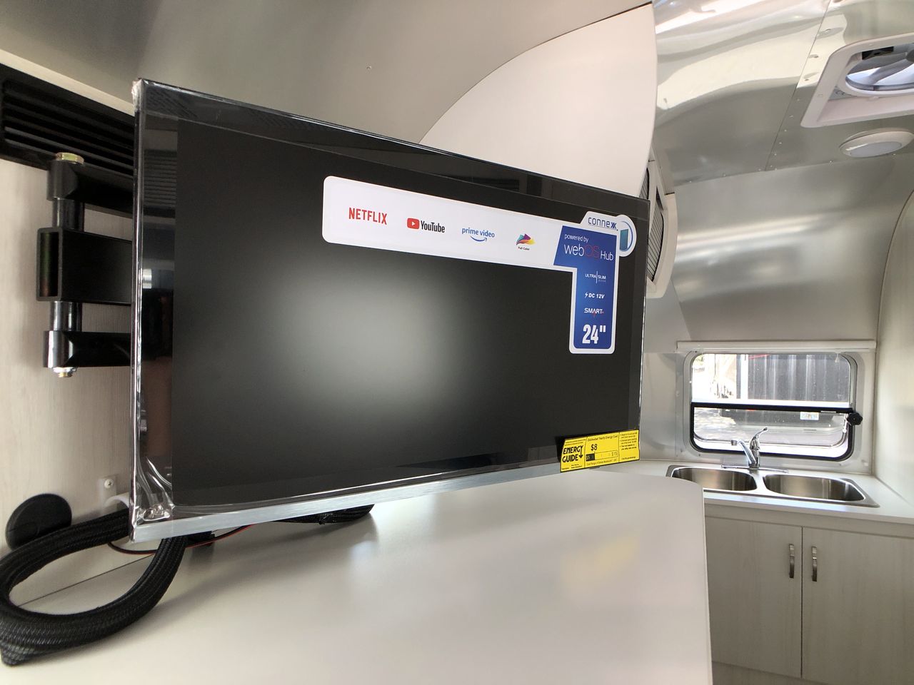 2025 Airstream 20FB Base