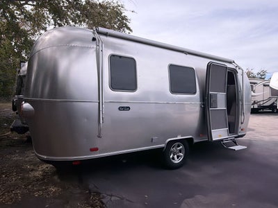 2026 Airstream 22RB Base
