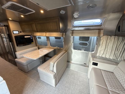 2026 Airstream 30RBQ Base