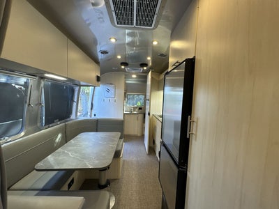 2026 Airstream 23FBT Base