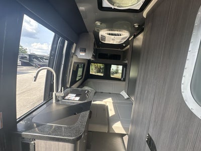 2025 Airstream 19 Base