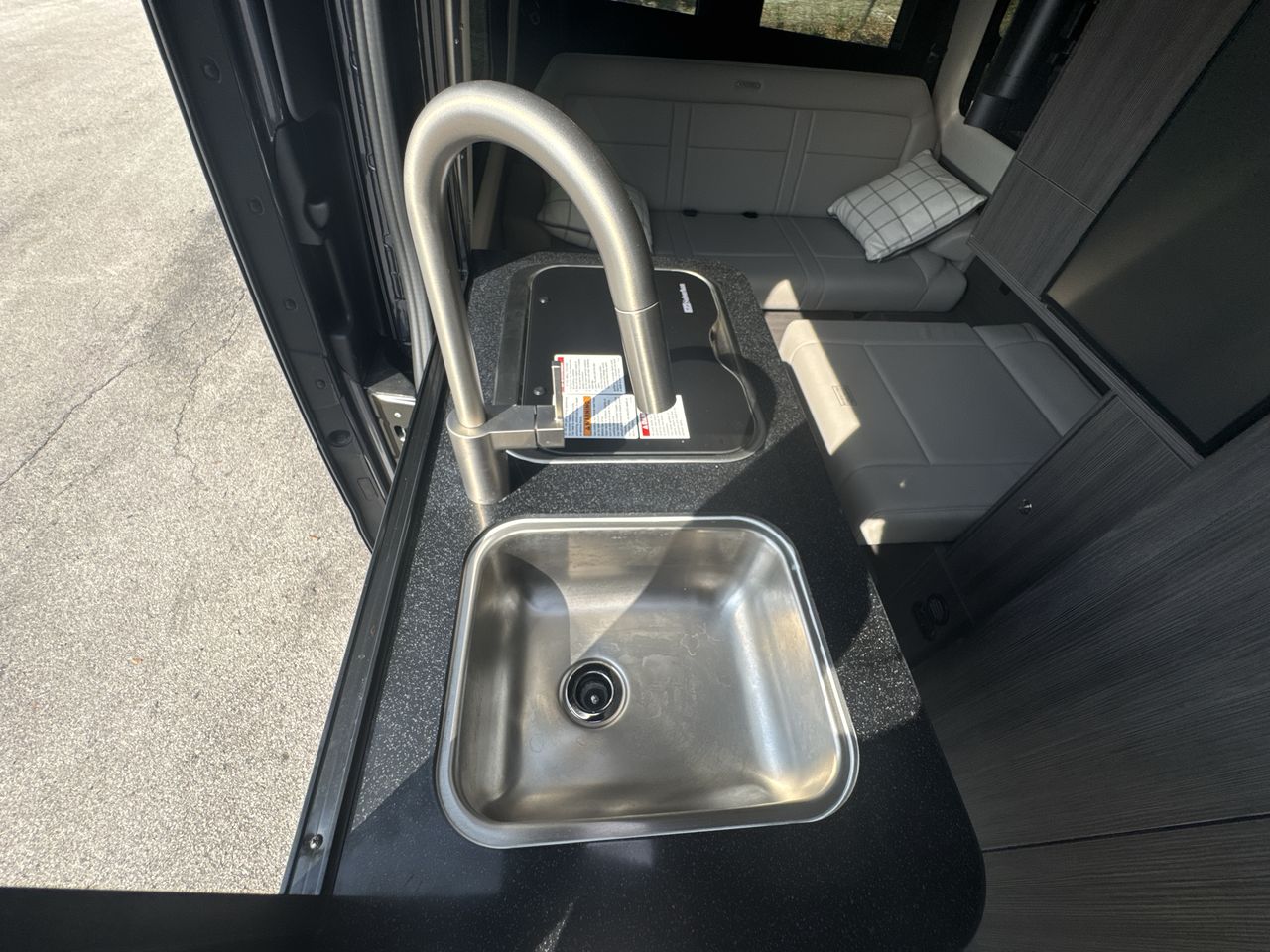 2025 Airstream 19 Base