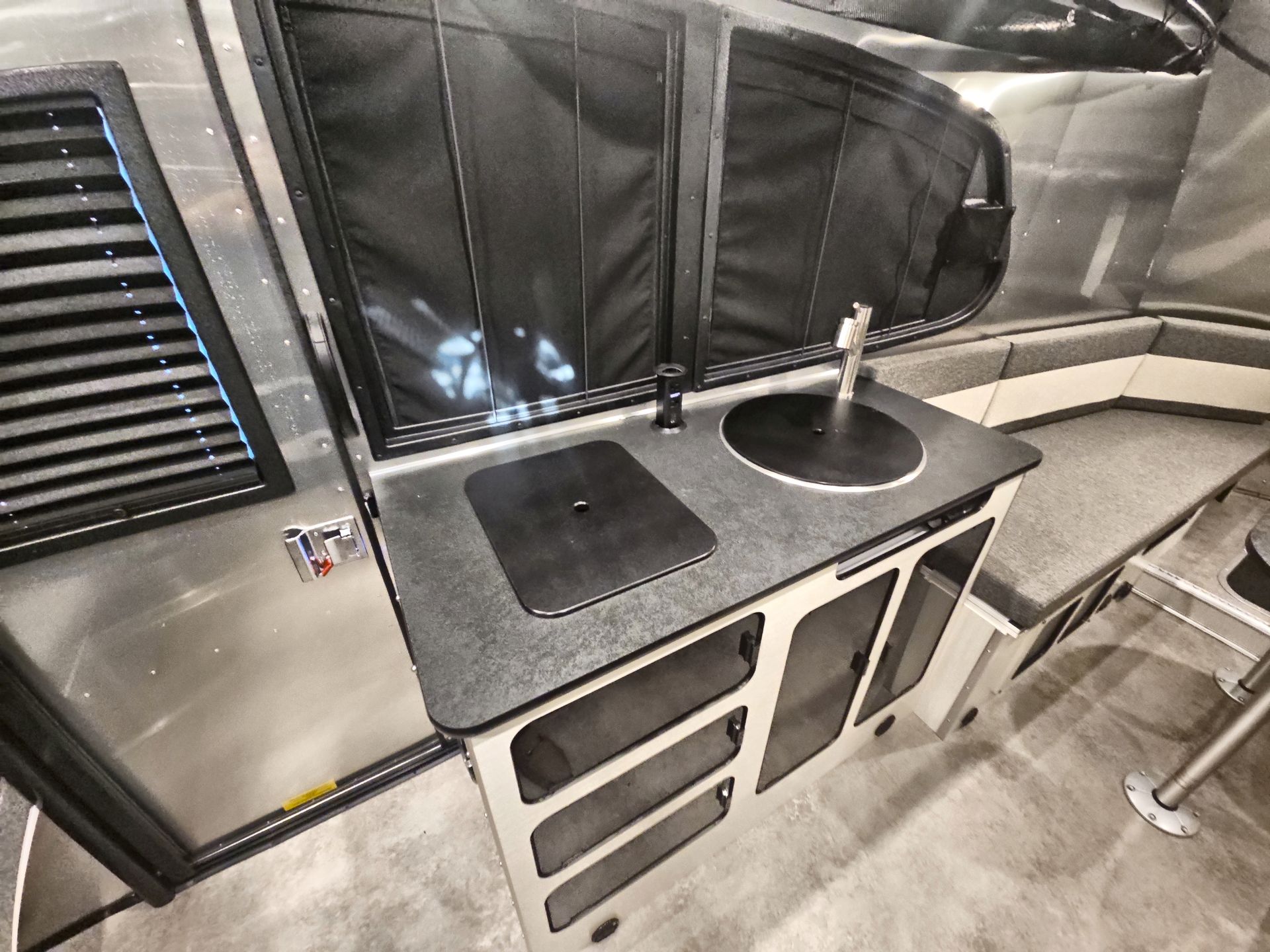 2026 Airstream 20Xe Base